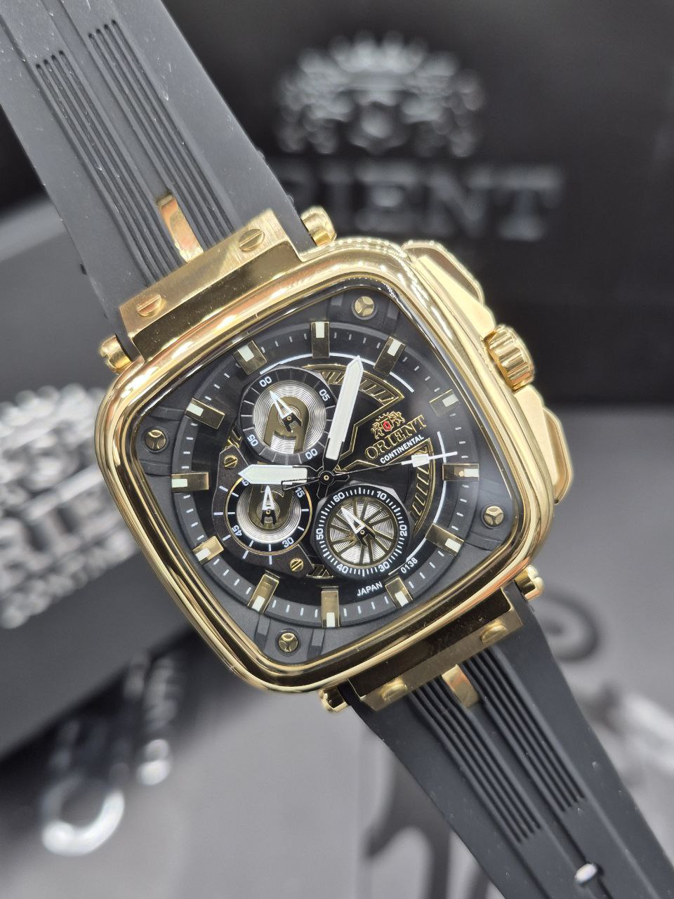 ساعت مچی مردانه اورینت کرنو رابر چهارگوش