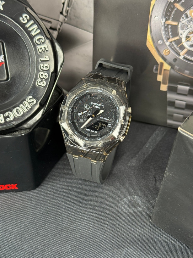 کاسیو جیشاک قاب شیشه ای مدل GA-2100